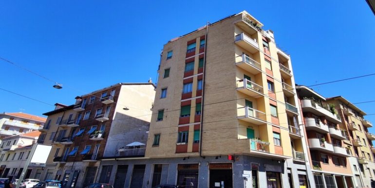 Cecchi42